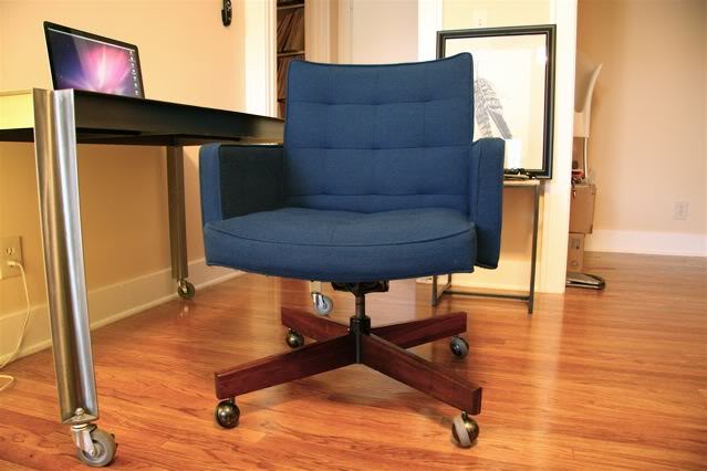 Vintage Knoll tufted office chair, $300.