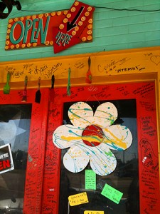 texas_trash_n_treasures_1 texas_trash_n_treasures_1