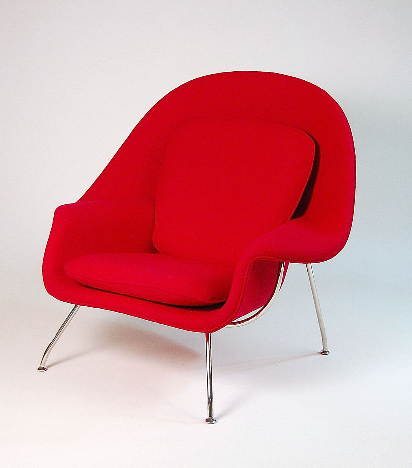 womb_chair_repro