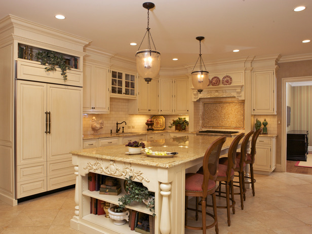 Another traditional kitchen designed by Blanche Garcia.