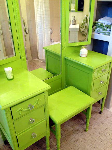 lime_green_dressing_table