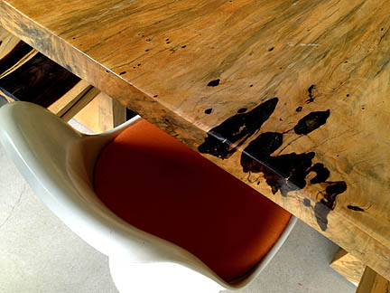 wood_table_detail