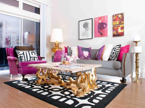 HSTAR7_Hilari-Younger-Pink-White-Modern-Traditional-Living-Room_s4x3_lg