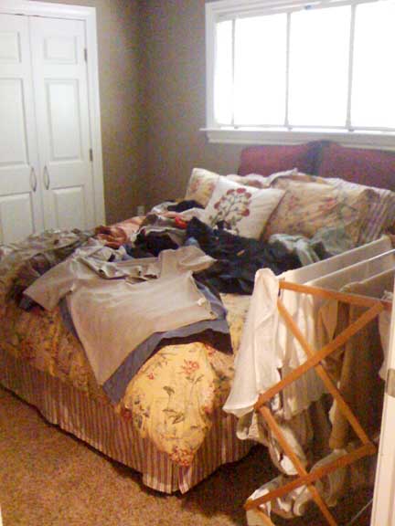 21-guest-bedroom-before