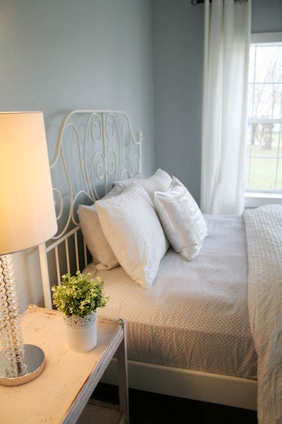 sm_simple white and gray guest bedroom 2