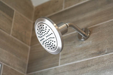 austin-wood-tile-shower-brushed-nickel_web